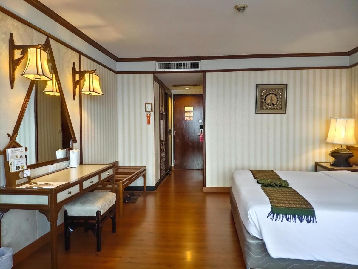 Chiang Mai Orchid Hotel Экстерьер фото
