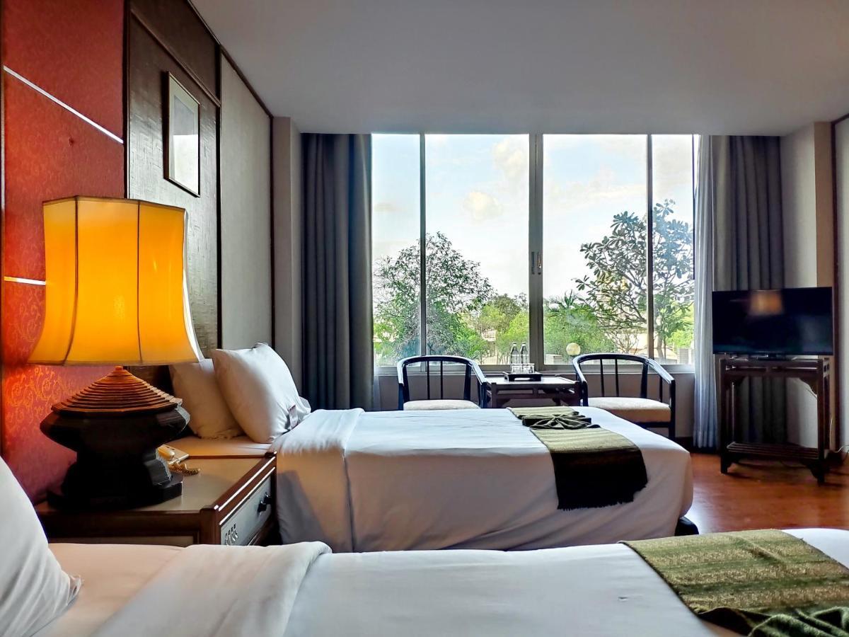 Chiang Mai Orchid Hotel Экстерьер фото