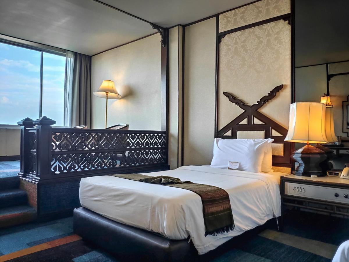 Chiang Mai Orchid Hotel Экстерьер фото